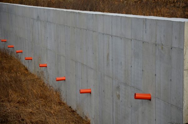 Cost of Retaining Wall Drainage in Gig Harbor